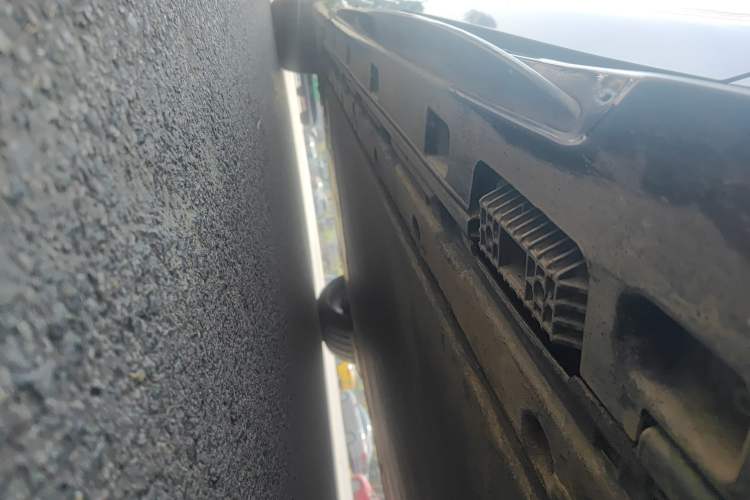 Used Xiaomi Auto SU7 Ultra 2025 Ultra Model Chassis Front Right