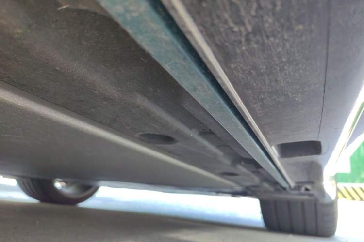 Used Xiaomi Auto SU7 Ultra 2025 Ultra Model Chassis Rear Left