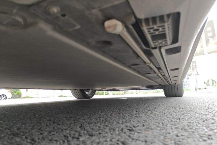 Used Xiaomi Auto SU7 Ultra 2025 Ultra Model Chassis Rear Right