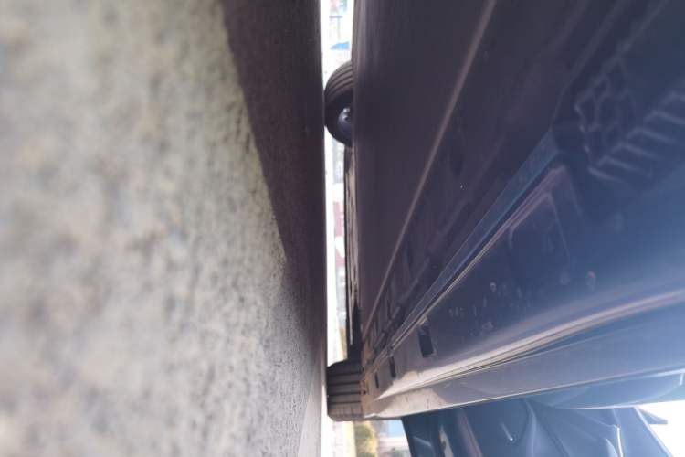Used Xiaomi Auto SU7 Ultra 2025 Ultra Model Chassis Rear Right