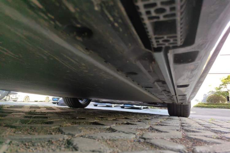 Used Xiaomi Auto SU7 Ultra 2025 Ultra Model Chassis Rear Right
