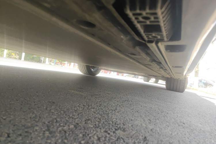 Used Xiaomi Auto SU7 Ultra 2025 Ultra Model Chassis Rear Right