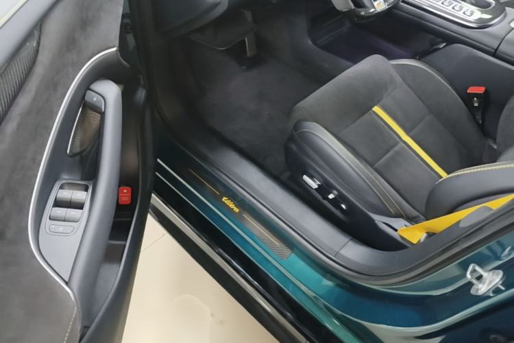 Used Xiaomi Auto SU7 Ultra 2025 Ultra Model Driver Seat