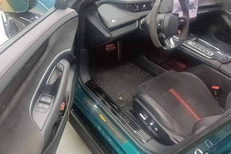 Used Xiaomi Auto SU7 Ultra 2025 Ultra Model Driver Seat