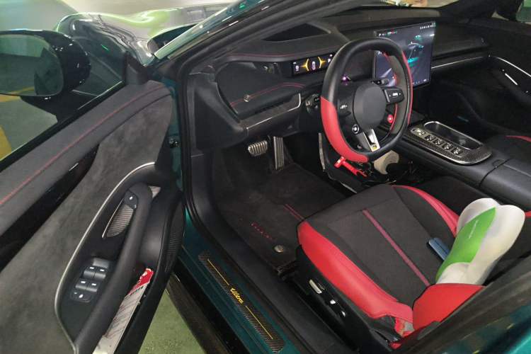 Used Xiaomi Auto SU7 Ultra 2025 Ultra Model Driver Seat