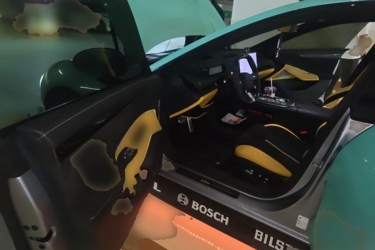Used Xiaomi Auto SU7 Ultra 2025 Ultra Model Driver Seat