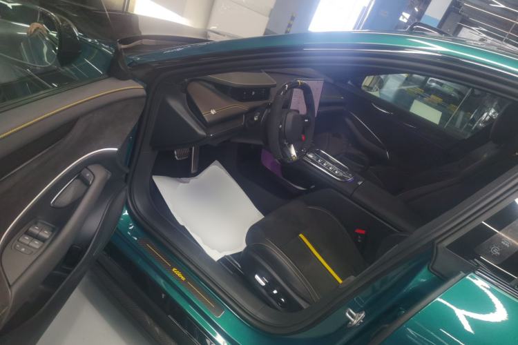 Used Xiaomi Auto SU7 Ultra 2025 Ultra Model Driver Seat