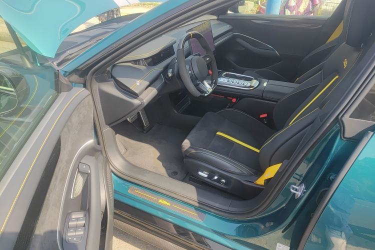 Used Xiaomi Auto SU7 Ultra 2025 Ultra Model Driver Seat