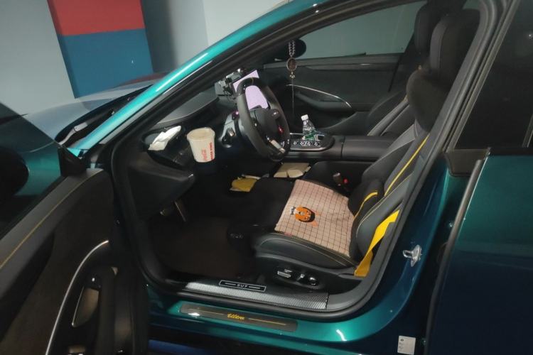 Used Xiaomi Auto SU7 Ultra 2025 Ultra Model Driver Seat