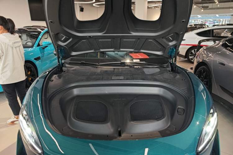 Used Xiaomi Auto SU7 Ultra 2025 Ultra Model Engine Bay
