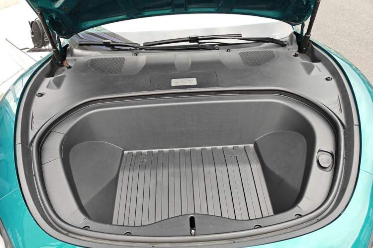 Used Xiaomi Auto SU7 Ultra 2025 Ultra Model Engine Bay