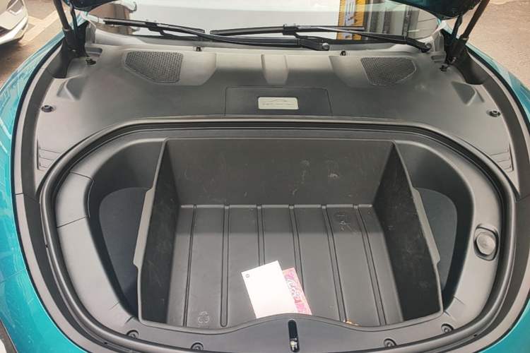 Used Xiaomi Auto SU7 Ultra 2025 Ultra Model Engine Bay