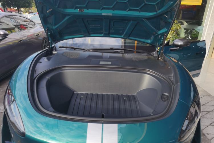 Used Xiaomi Auto SU7 Ultra 2025 Ultra Model Engine Bay