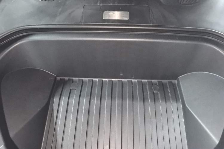 Used Xiaomi Auto SU7 Ultra 2025 Ultra Model Engine Bay