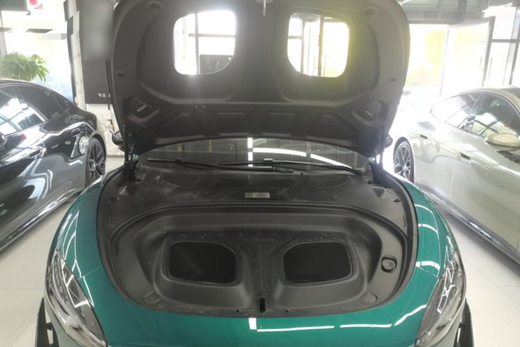Used Xiaomi Auto SU7 Ultra 2025 Ultra Model Engine Bay
