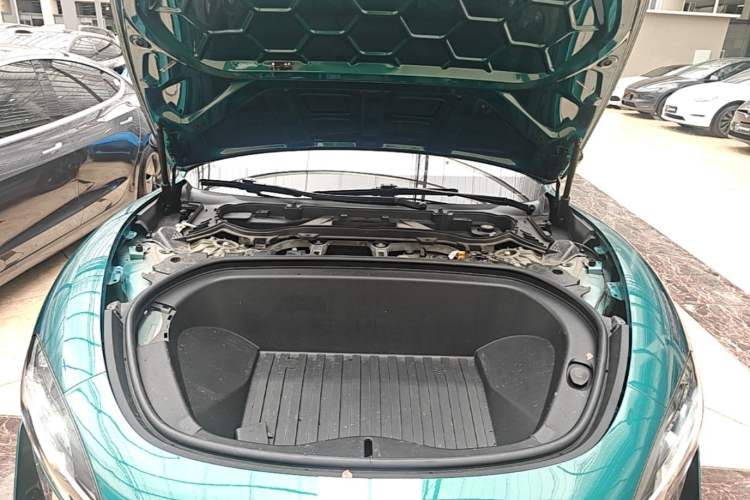 Used Xiaomi Auto SU7 Ultra 2025 Ultra Model Engine Bay