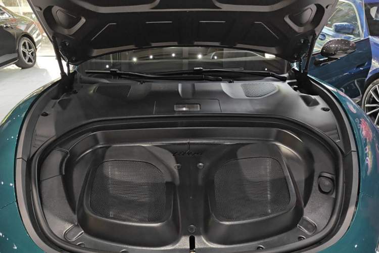 Used Xiaomi Auto SU7 Ultra 2025 Ultra Model Engine Bay