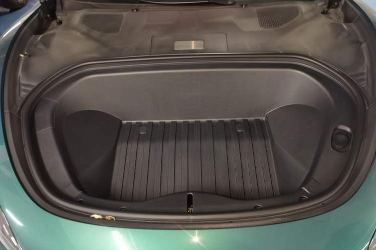 Used Xiaomi Auto SU7 Ultra 2025 Ultra Model Engine Bay