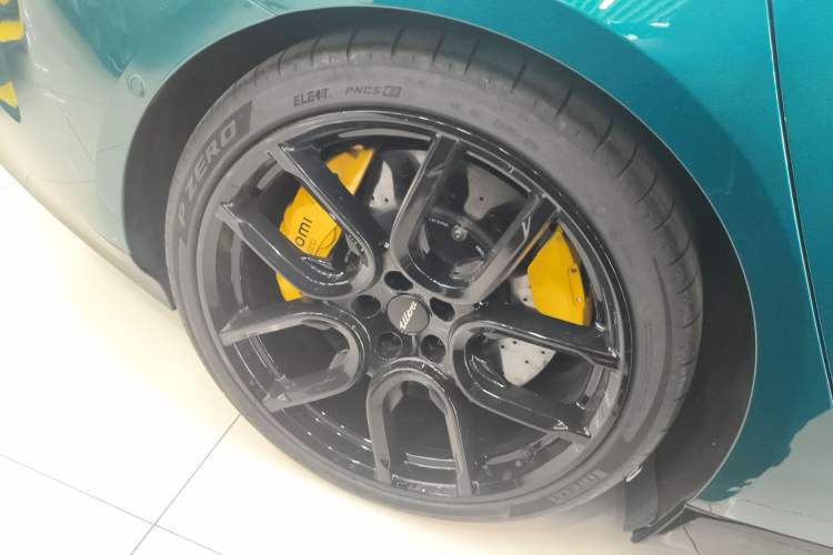 Used Xiaomi Auto SU7 Ultra 2025 Ultra Model Exterior 8