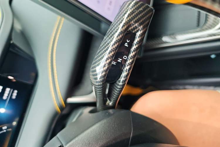 Used Xiaomi Auto SU7 Ultra 2025 Ultra Model Gear Lever