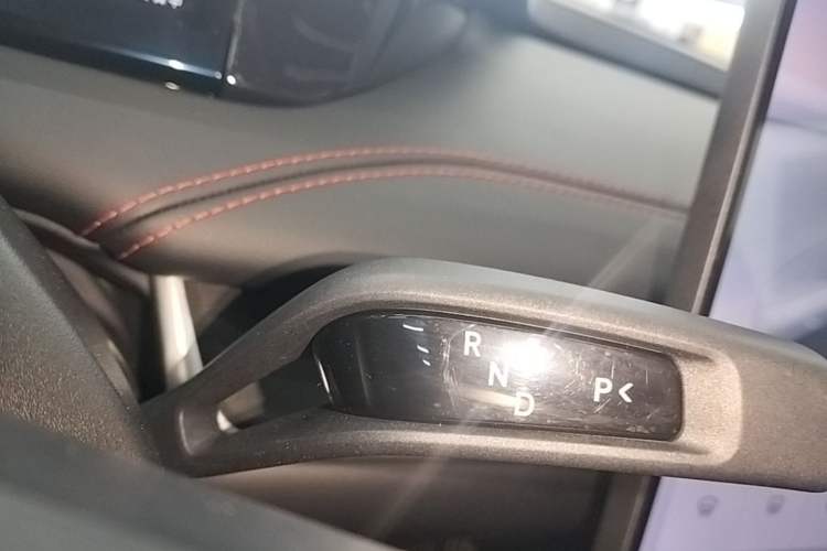 Used Xiaomi Auto SU7 Ultra 2025 Ultra Model Gear Lever