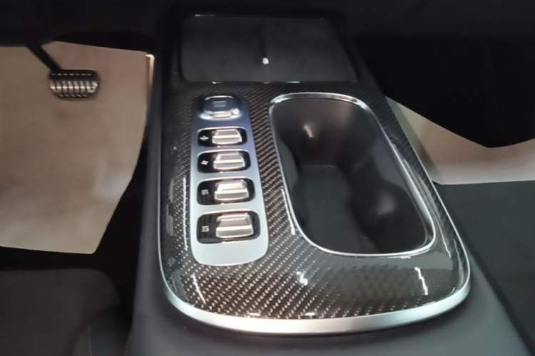 Used Xiaomi Auto SU7 Ultra 2025 Ultra Model Gear Lever