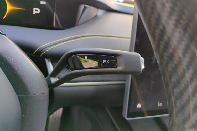 Used Xiaomi Auto SU7 Ultra 2025 Ultra Model Gear Lever