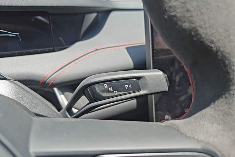 Used Xiaomi Auto SU7 Ultra 2025 Ultra Model Gear Lever