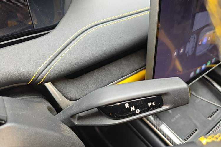 Used Xiaomi Auto SU7 Ultra 2025 Ultra Model Gear Lever