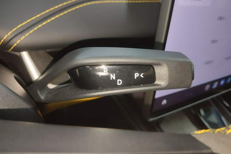 Used Xiaomi Auto SU7 Ultra 2025 Ultra Model Gear Lever