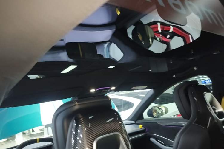 Used Xiaomi Auto SU7 Ultra 2025 Ultra Model Headliner