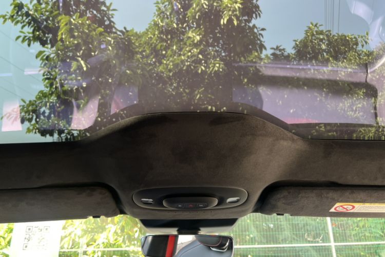 Used Xiaomi Auto SU7 Ultra 2025 Ultra Model Headliner