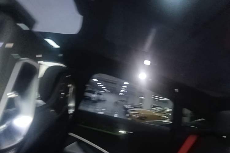 Used Xiaomi Auto SU7 Ultra 2025 Ultra Model Headliner