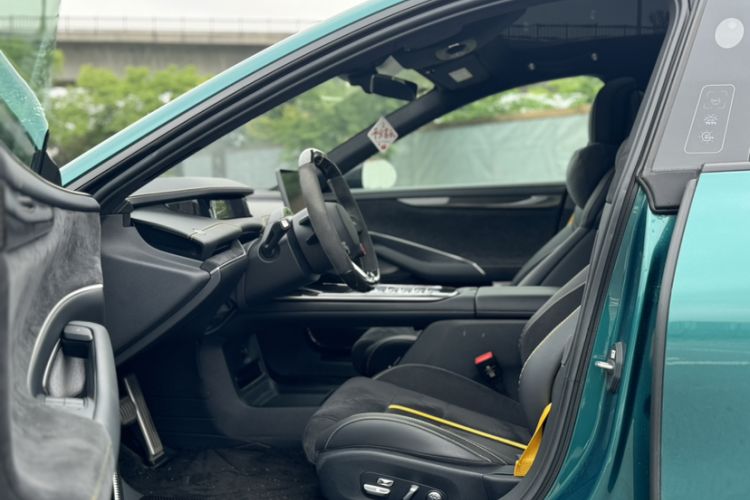 Used Xiaomi Auto SU7 Ultra 2025 Ultra Model Interior 1