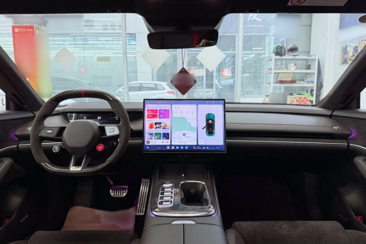 Used Xiaomi Auto SU7 Ultra 2025 Ultra Model Interior 10