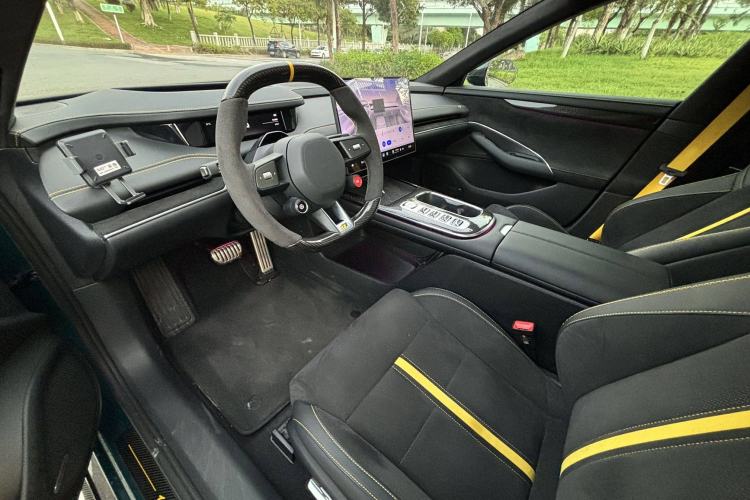 Used Xiaomi Auto SU7 Ultra 2025 Ultra Model Interior 2