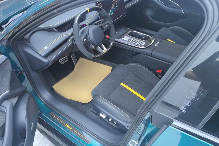 Used Xiaomi Auto SU7 Ultra 2025 Ultra Model Interior 3