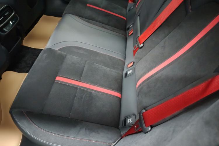 Used Xiaomi Auto SU7 Ultra 2025 Ultra Model Interior 4