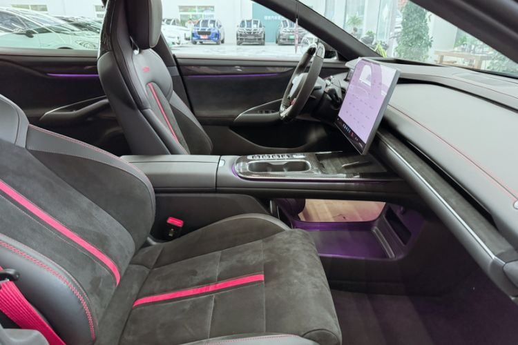 Used Xiaomi Auto SU7 Ultra 2025 Ultra Model Interior 7
