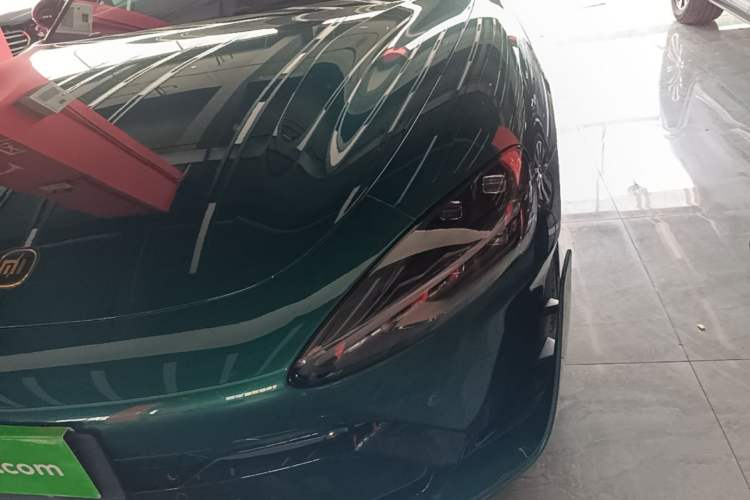 Used Xiaomi Auto SU7 Ultra 2025 Ultra Model Left Front Headlight