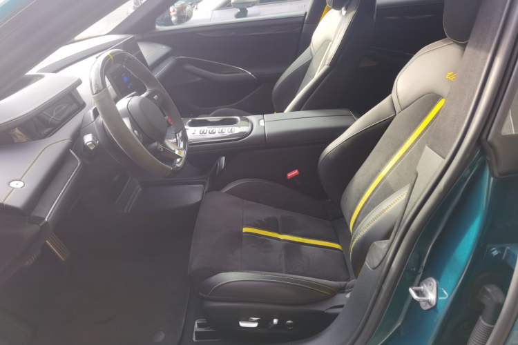 Used Xiaomi Auto SU7 Ultra 2025 Ultra Model Left Front Seat