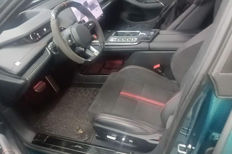 Used Xiaomi Auto SU7 Ultra 2025 Ultra Model Left Front Seat