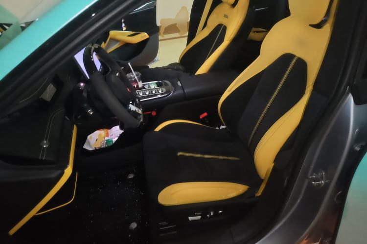 Used Xiaomi Auto SU7 Ultra 2025 Ultra Model Left Front Seat