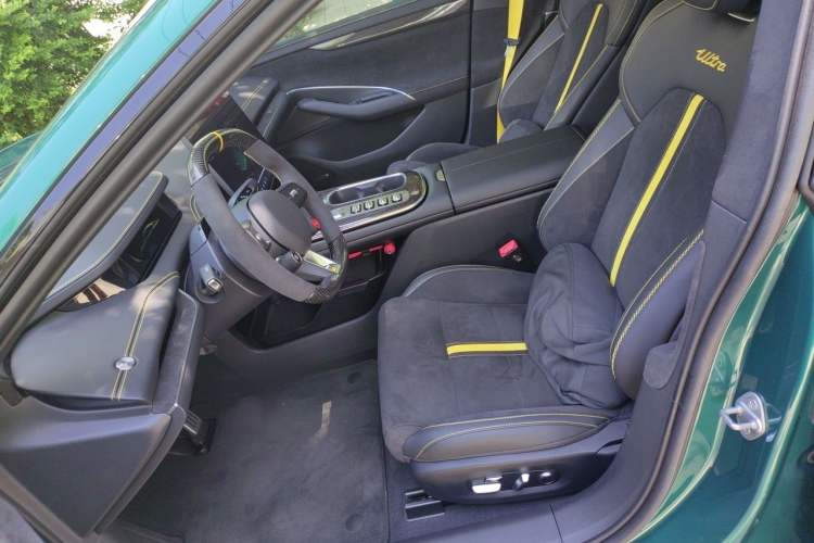Used Xiaomi Auto SU7 Ultra 2025 Ultra Model Left Front Seat