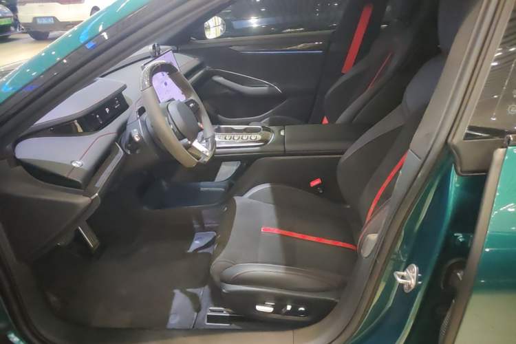 Used Xiaomi Auto SU7 Ultra 2025 Ultra Model Left Front Seat