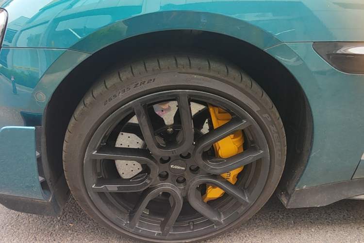 Used Xiaomi Auto SU7 Ultra 2025 Ultra Model Left Front Wheel Hub