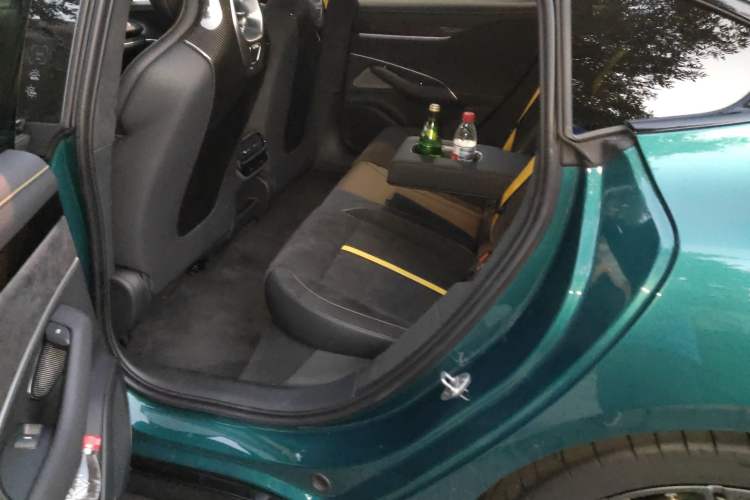 Used Xiaomi Auto SU7 Ultra 2025 Ultra Model Left Rear Seat