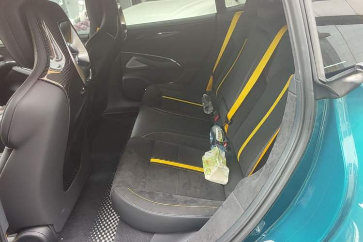 Used Xiaomi Auto SU7 Ultra 2025 Ultra Model Left Rear Seat