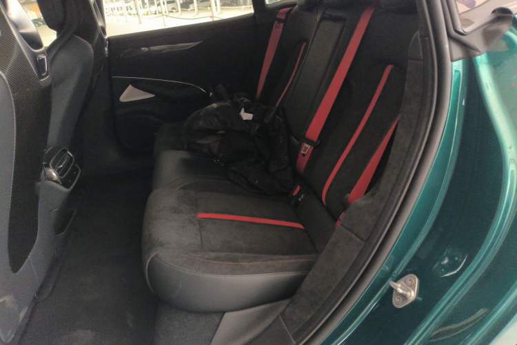 Used Xiaomi Auto SU7 Ultra 2025 Ultra Model Left Rear Seat