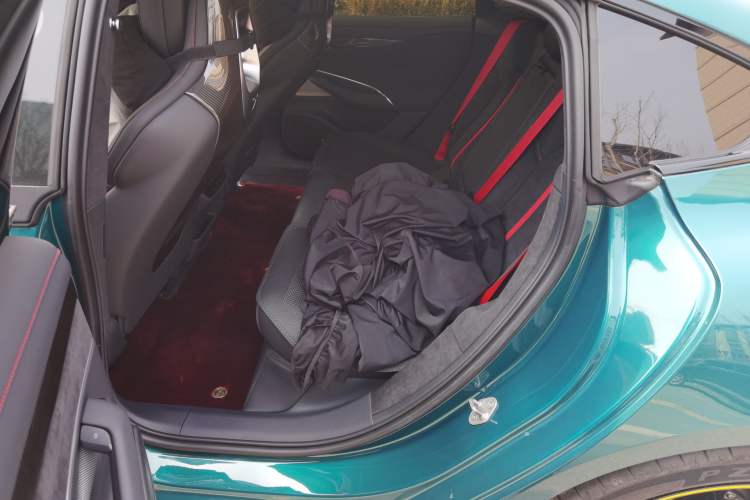 Used Xiaomi Auto SU7 Ultra 2025 Ultra Model Left Rear Seat